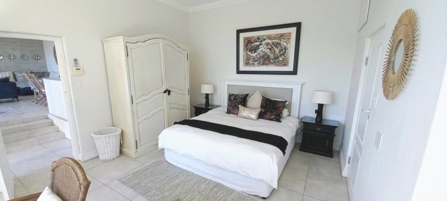 To Let 2 Bedroom Property for Rent in Bakoven Western Cape